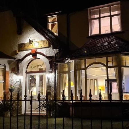 חלנדודנו Sunnycroft Private Hotel מראה חיצוני תמונה